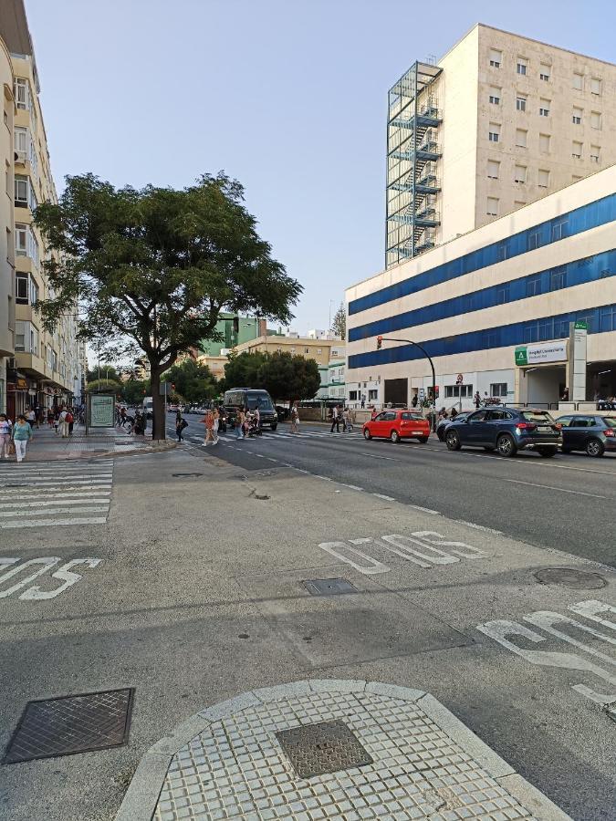 Piso Avenida Junto A La Playa Apartment Cadiz Ngoại thất bức ảnh